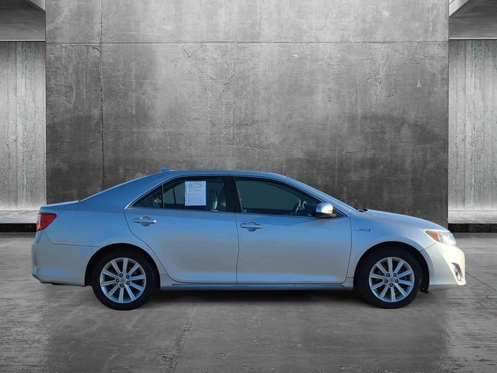 2014 Toyota Camry Hybrid Vehicle Photo in Margate, FL 33063