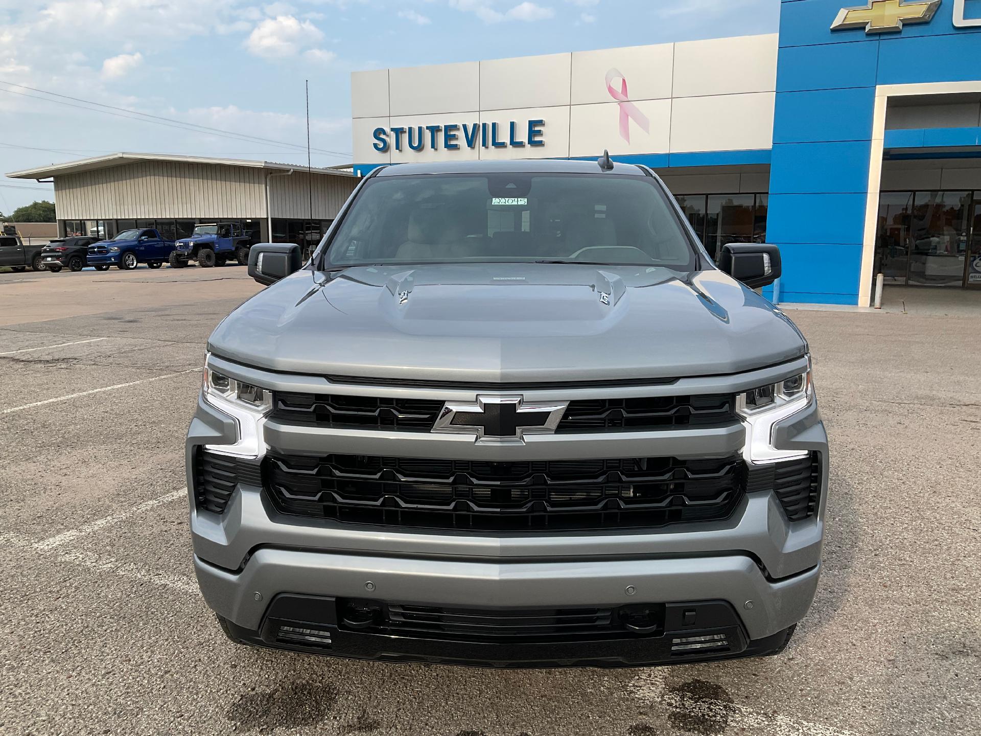 2024 Chevrolet Silverado 1500 Vehicle Photo in PONCA CITY, OK 74601-1036