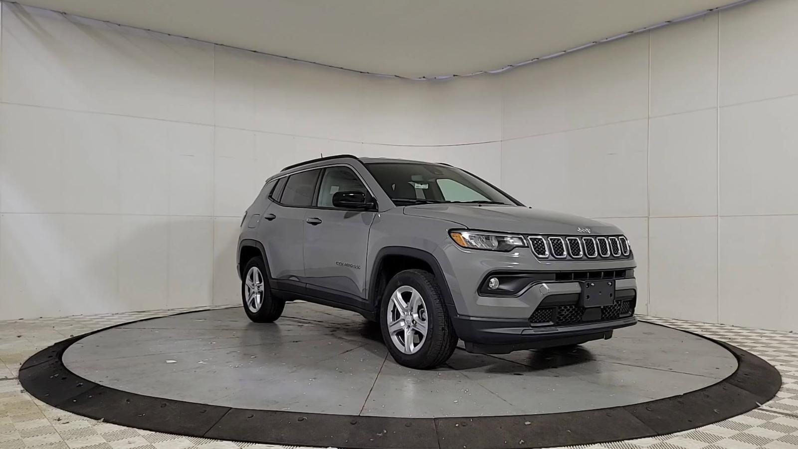 2024 Jeep Compass Vehicle Photo in Plainfield, IL 60586