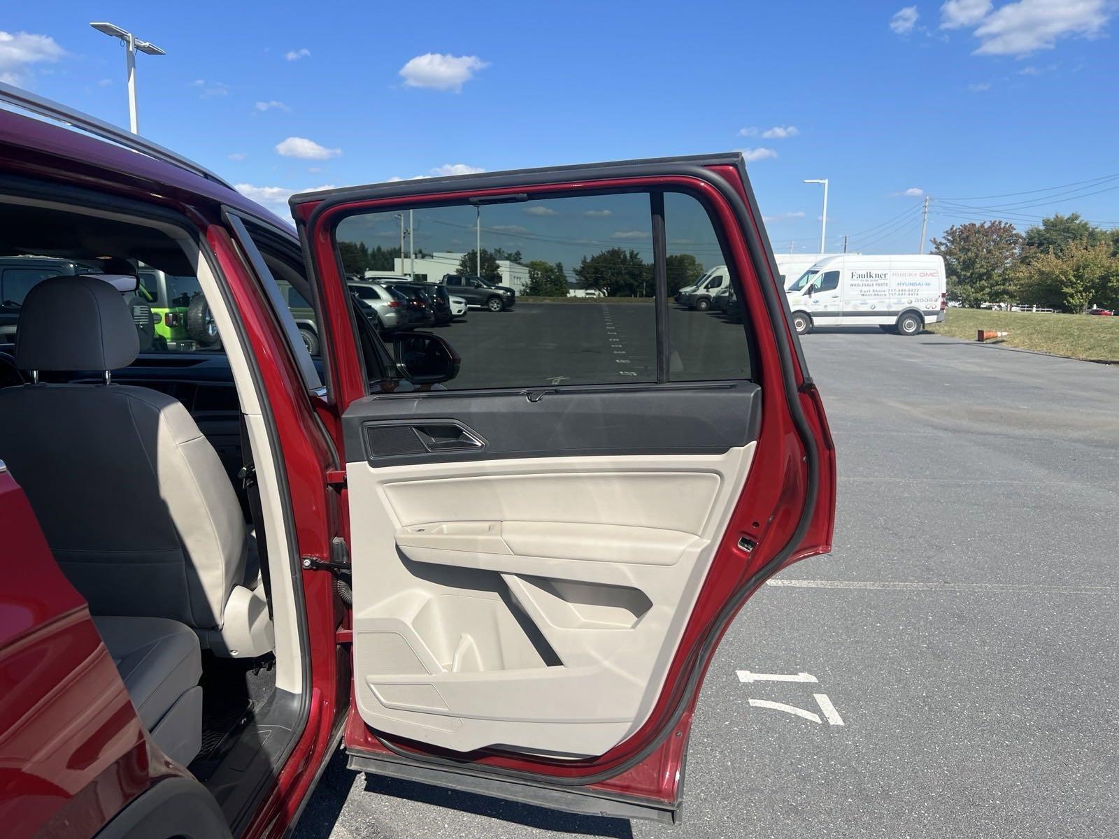 2018 Volkswagen Atlas Vehicle Photo in Mechanicsburg, PA 17050-1707