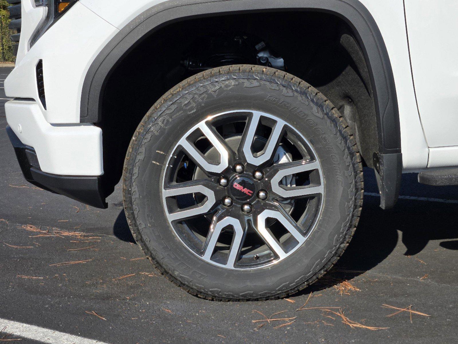 2025 GMC Sierra 1500 Vehicle Photo in DALLAS, TX 75209-3016