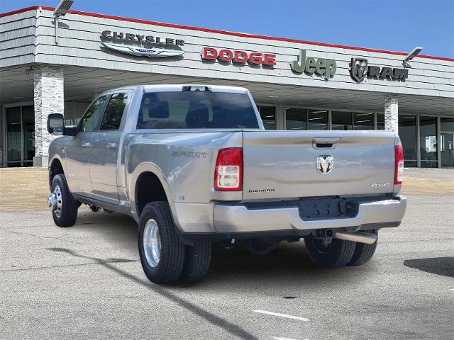 2024 Ram 3500 Vehicle Photo in Ennis, TX 75119-5114