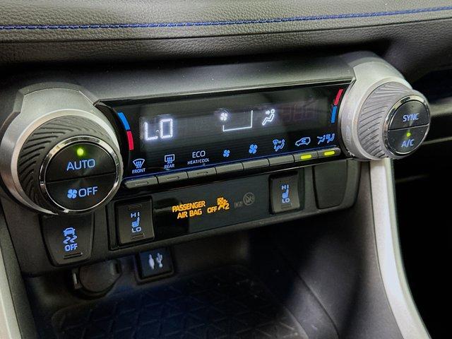 2019 Toyota RAV4 Vehicle Photo in Flemington, NJ 08822