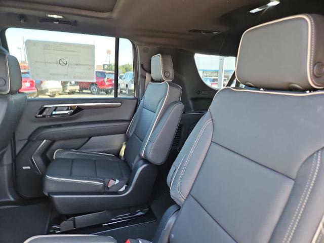 2025 Chevrolet Suburban Vehicle Photo in SAN ANGELO, TX 76903-5798