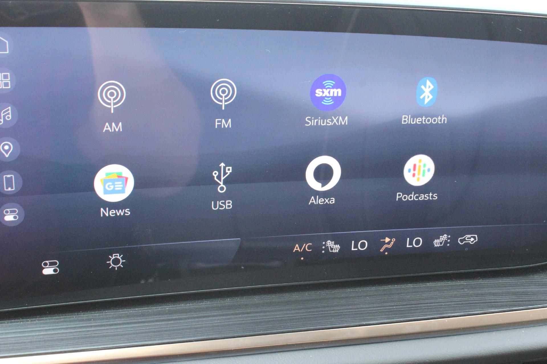 2024 Buick Envision Vehicle Photo in AURORA, CO 80012-4011