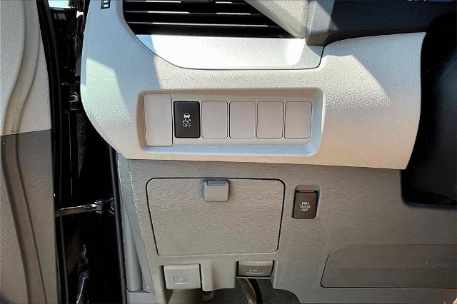 2019 Toyota Sienna Vehicle Photo in Tulsa, OK 74145