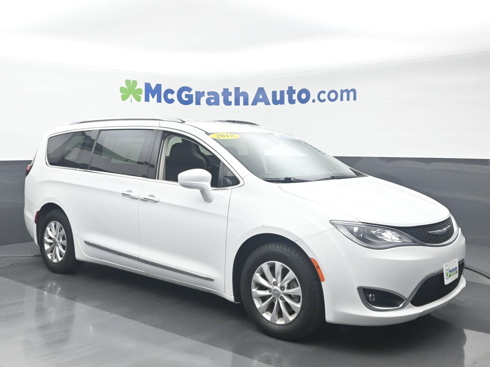 2018 Chrysler Pacifica Vehicle Photo in Cedar Rapids, IA 52402