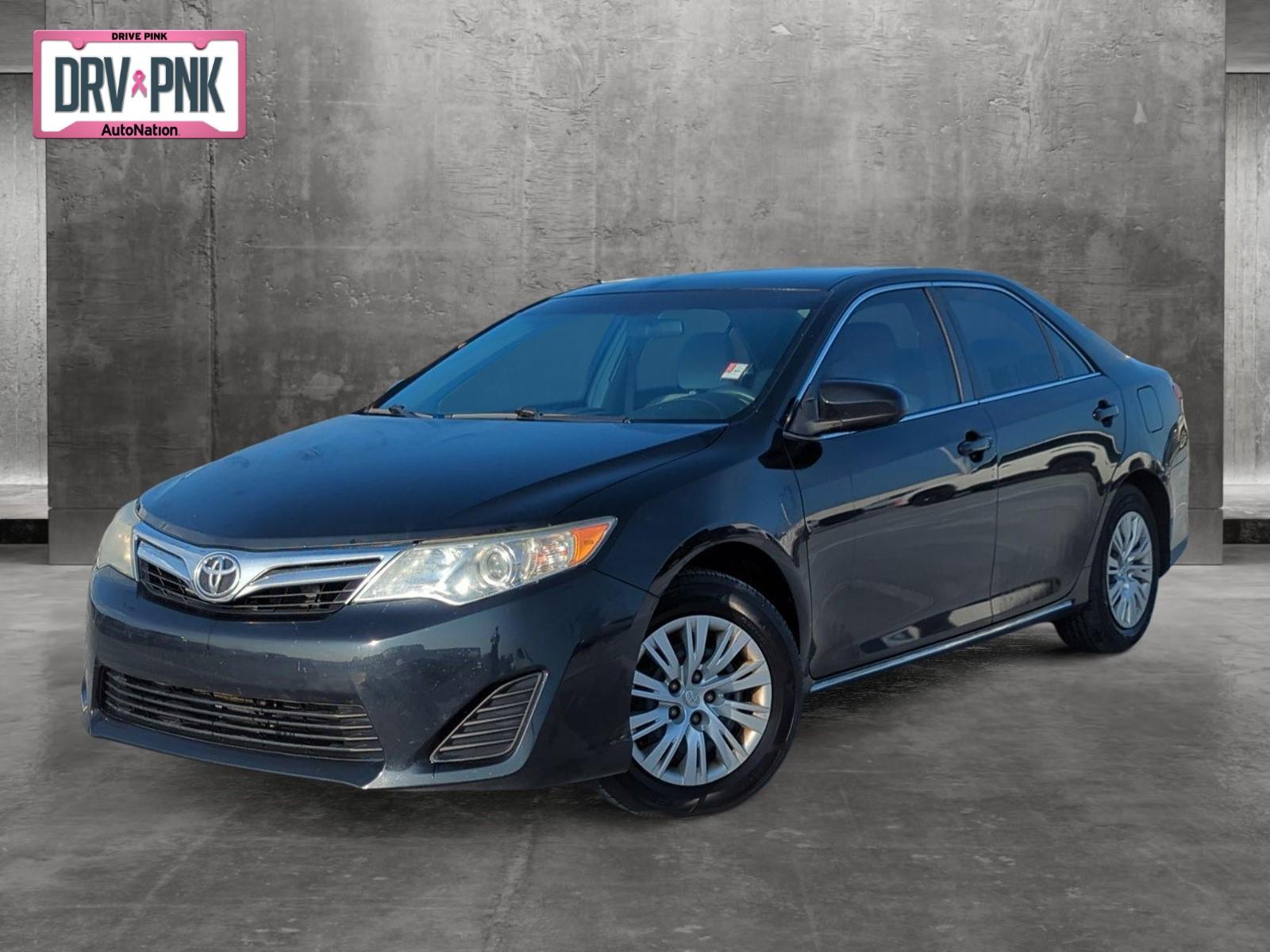 2013 Toyota Camry Vehicle Photo in Ft. Myers, FL 33907