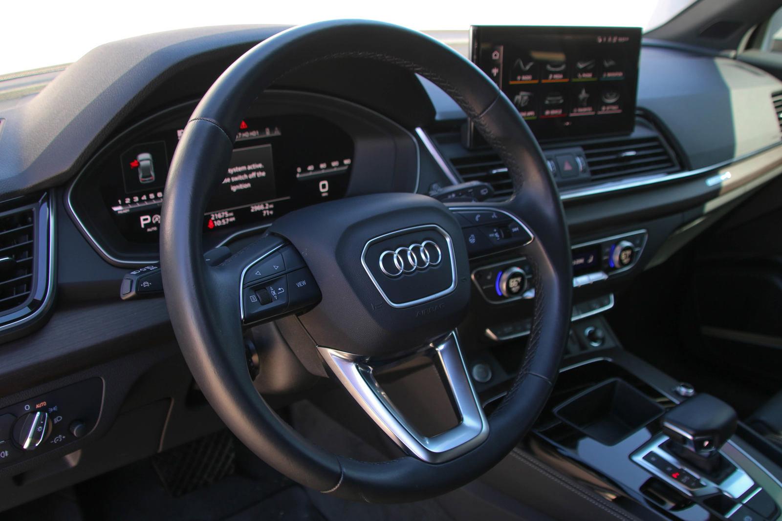 2023 Audi Q5 Sportback Vehicle Photo in SUGAR LAND, TX 77478