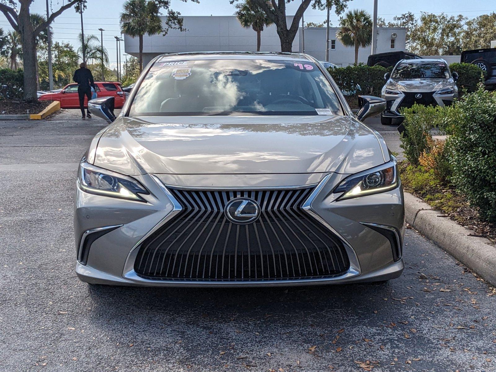 2019 Lexus ES 350 Vehicle Photo in Tampa, FL 33614