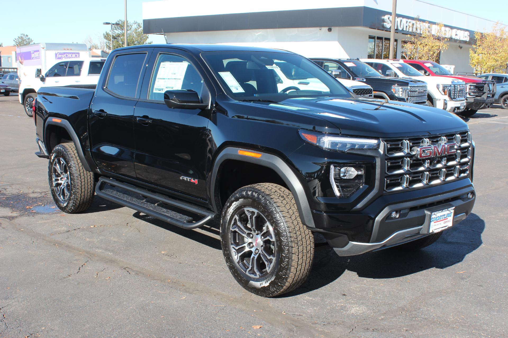 2024 GMC Canyon Vehicle Photo in AURORA, CO 80012-4011