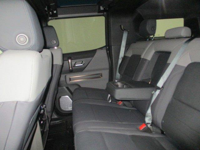 2024 GMC HUMMER EV SUV Vehicle Photo in BATTLE CREEK, MI 49037-8454