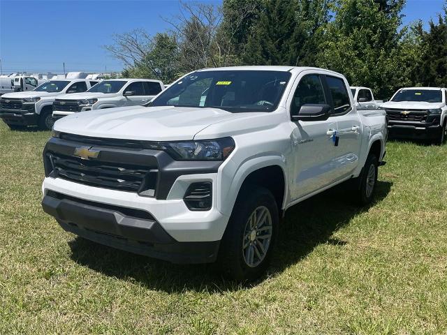 2024 Chevrolet Colorado Vehicle Photo in ALCOA, TN 37701-3235