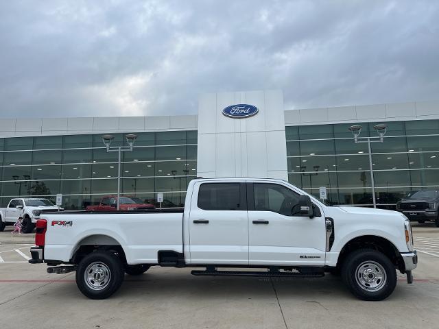 2024 Ford Super Duty F-250 SRW Vehicle Photo in Terrell, TX 75160