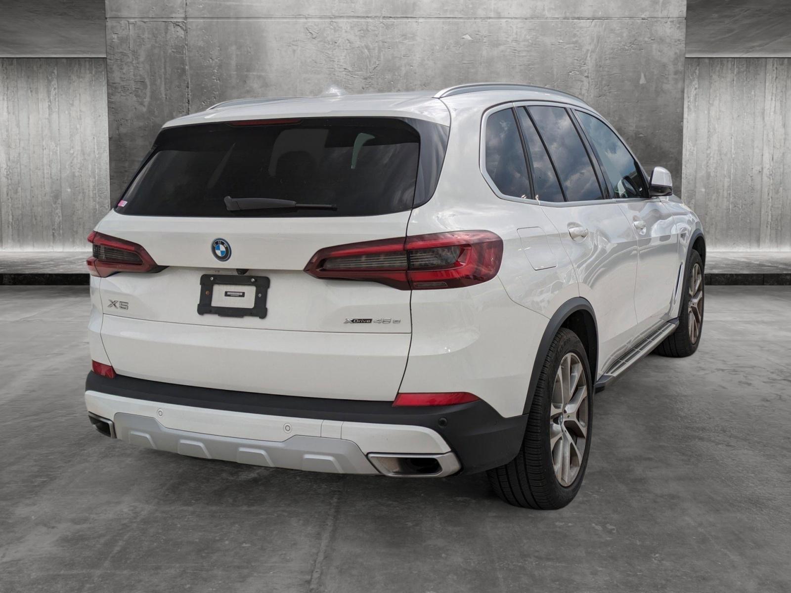 2023 BMW X5 xDrive45e Vehicle Photo in Towson, MD 21204