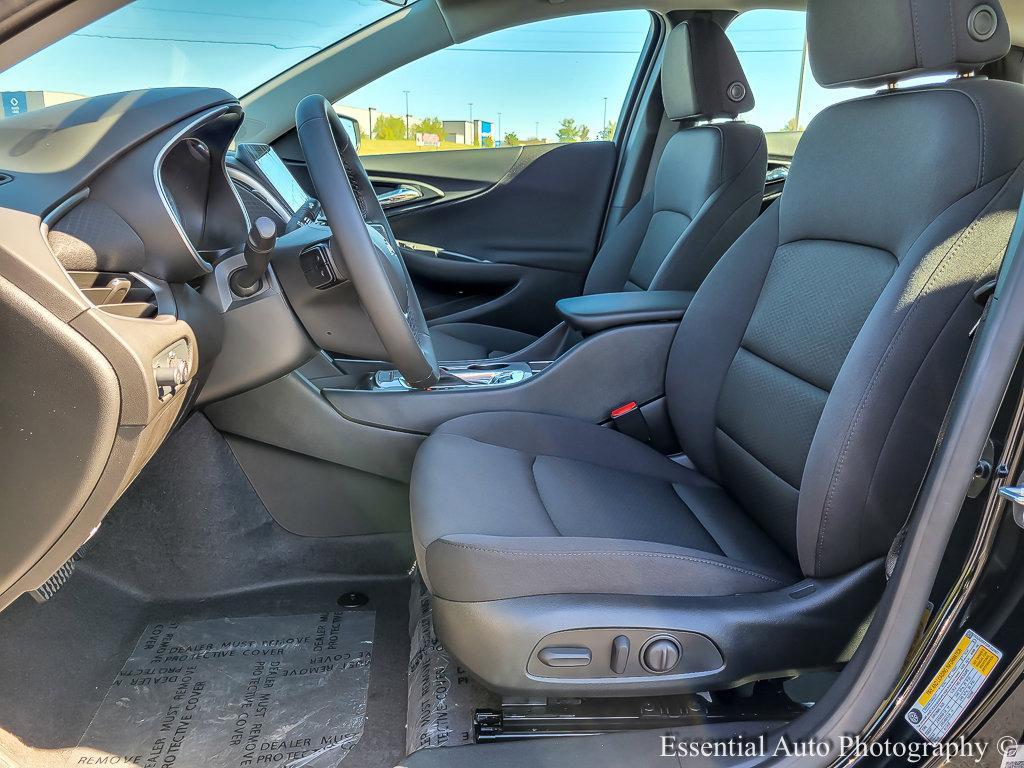 2025 Chevrolet Malibu Vehicle Photo in AURORA, IL 60503-9326