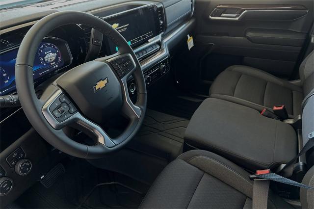 2024 Chevrolet Silverado 1500 Vehicle Photo in SALINAS, CA 93907-2500