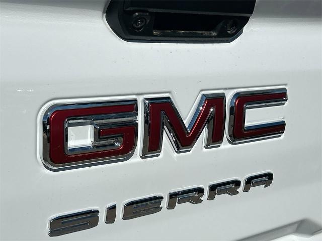 2025 GMC Sierra 2500 HD Vehicle Photo in GOODYEAR, AZ 85338-1310