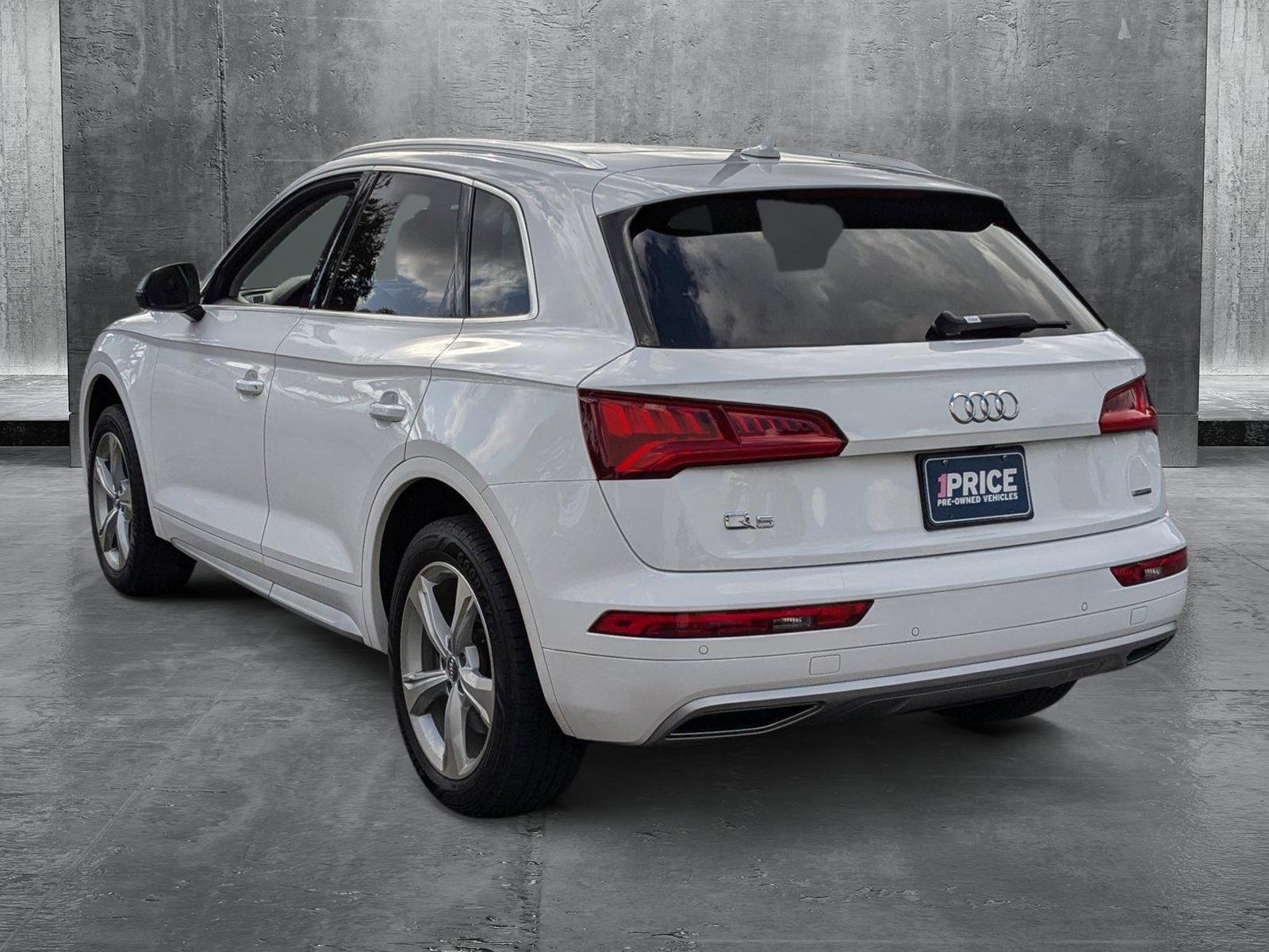 2020 Audi Q5 Vehicle Photo in Miami, FL 33015