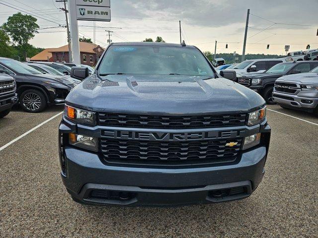 Used 2020 Chevrolet Silverado 1500 Custom with VIN 1GCPYBEH5LZ302207 for sale in Cambridge, OH