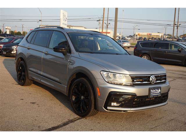 Used 2021 Volkswagen Tiguan SE R-LINE BLACK with VIN 3VV2B7AX5MM149595 for sale in Alcoa, TN