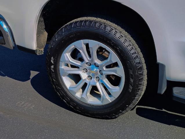 2022 Chevrolet Silverado 1500 Vehicle Photo in GREEN BAY, WI 54304-5303