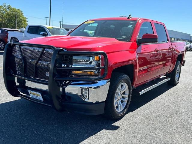 2018 Chevrolet Silverado 1500 Vehicle Photo in COLUMBIA, MO 65203-3903