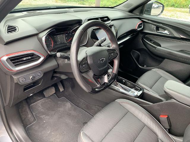 2021 Chevrolet Trailblazer Vehicle Photo in MOON TOWNSHIP, PA 15108-2571