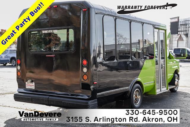 2016 Ford Econoline Commercial Cutaway Vehicle Photo in Akron, OH 44312