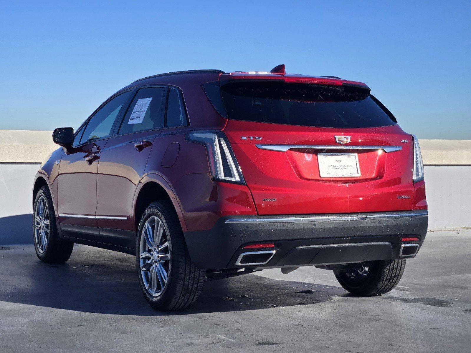 2024 Cadillac XT5 Vehicle Photo in DALLAS, TX 75209-3095