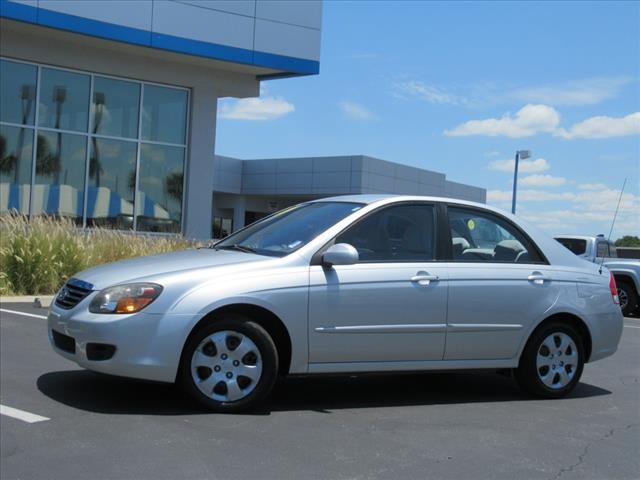 Used 2009 Kia Spectra EX with VIN KNAFE221795656156 for sale in Leesburg, FL