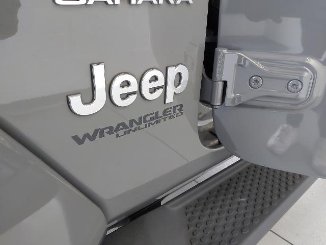 2020 Jeep Wrangler Unlimited Vehicle Photo in WENTZVILLE, MO 63385-1017