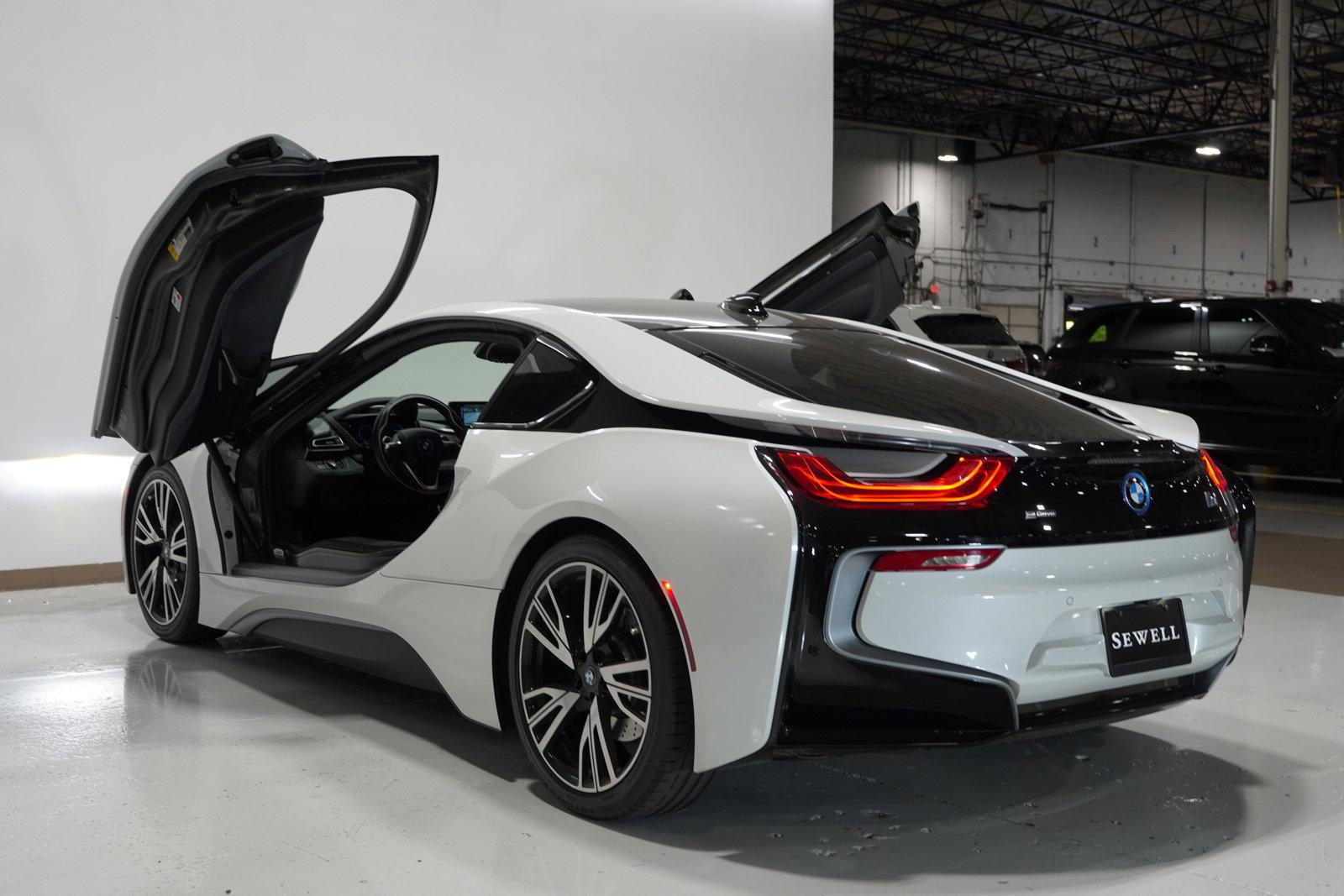 2015 BMW i8 Vehicle Photo in GRAPEVINE, TX 76051