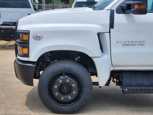 2024 Chevrolet Silverado Chassis Cab Vehicle Photo in Weatherford, TX 76087