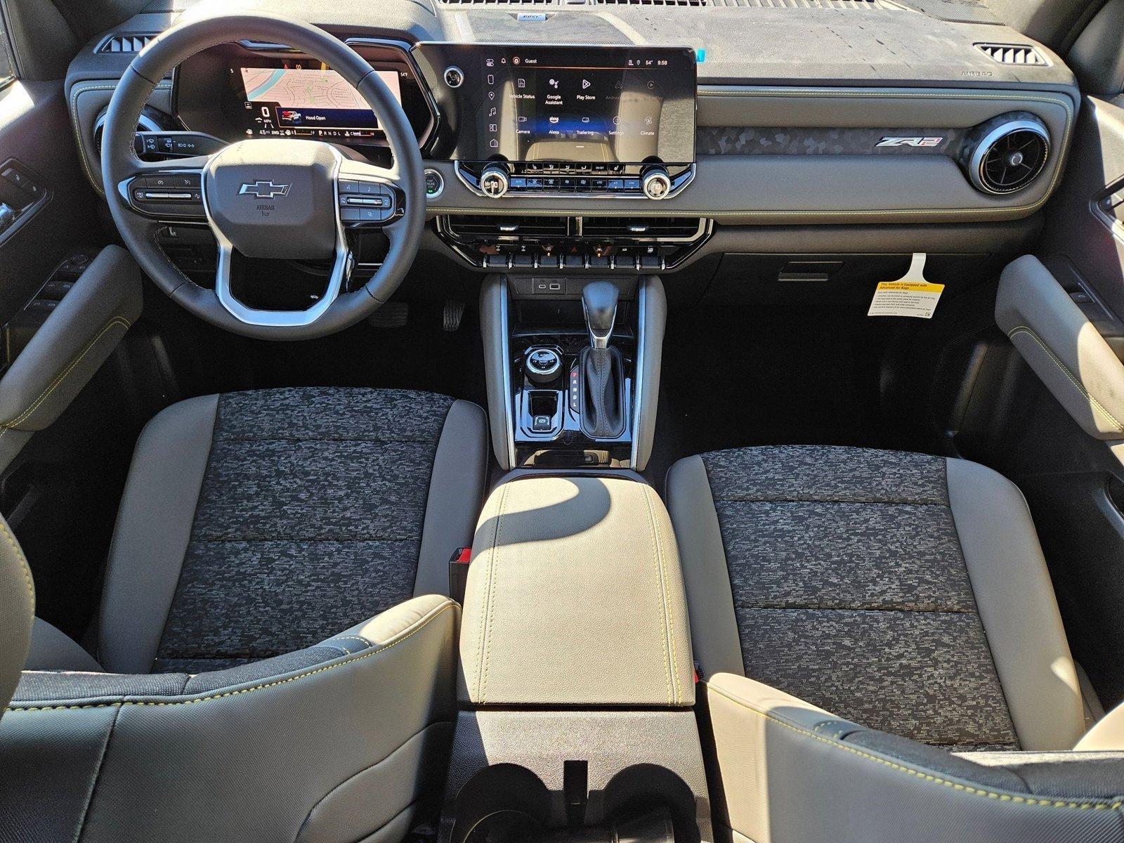 2024 Chevrolet Colorado Vehicle Photo in MESA, AZ 85206-4395