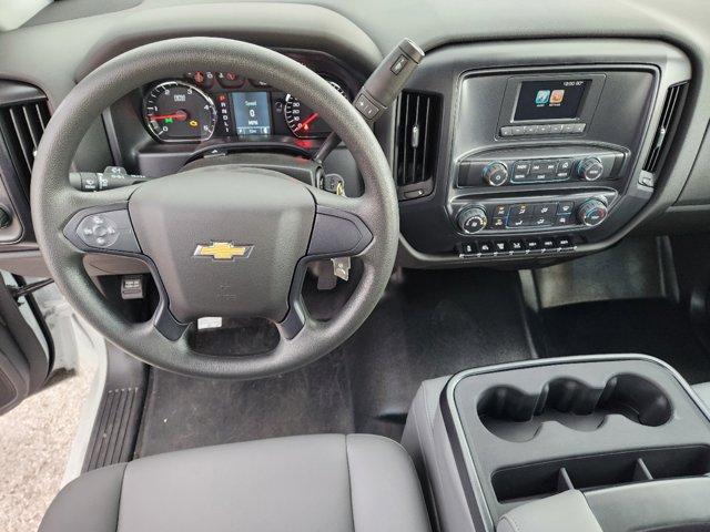 2023 Chevrolet Silverado 5500 HD Vehicle Photo in SUGAR LAND, TX 77478-0000