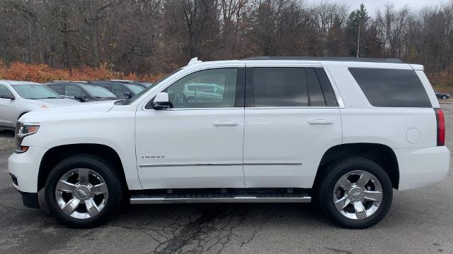 2016 Chevrolet Tahoe Vehicle Photo in MOON TOWNSHIP, PA 15108-2571