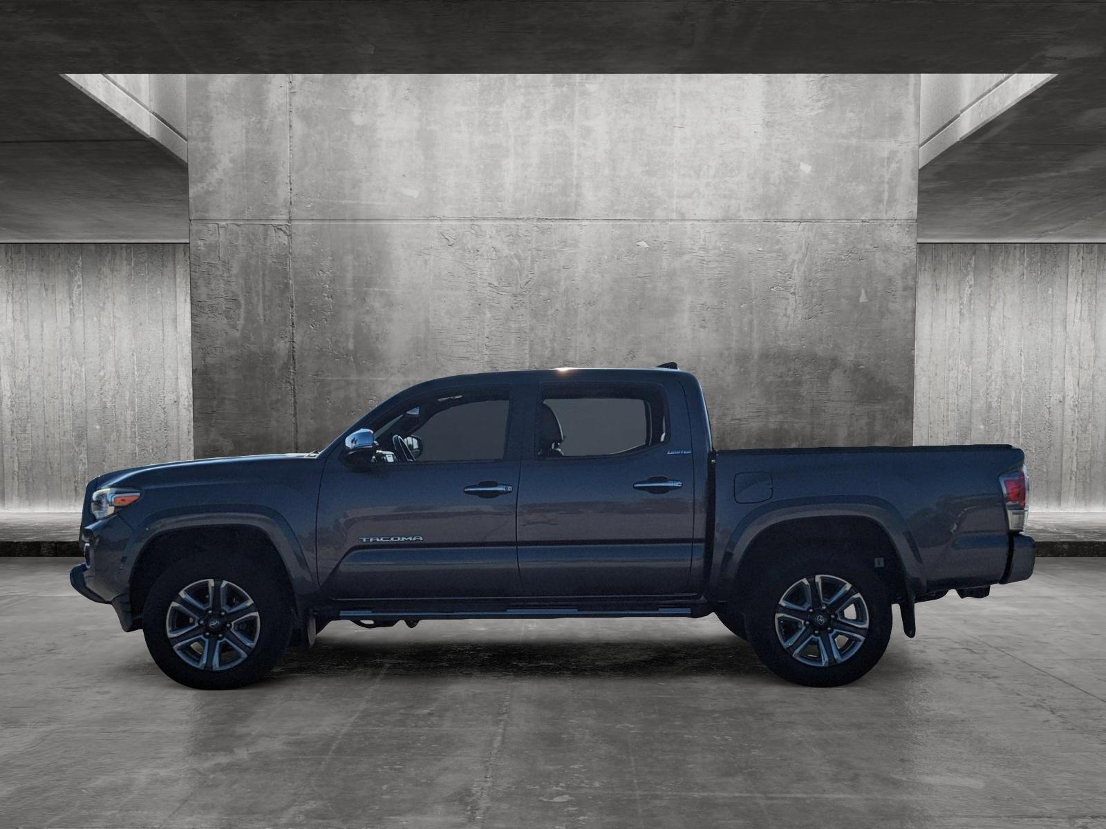 2017 Toyota Tacoma Vehicle Photo in Davie, FL 33331