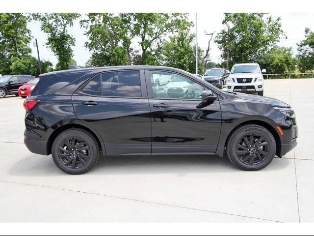 2024 Chevrolet Equinox Vehicle Photo in ROSENBERG, TX 77471-5675