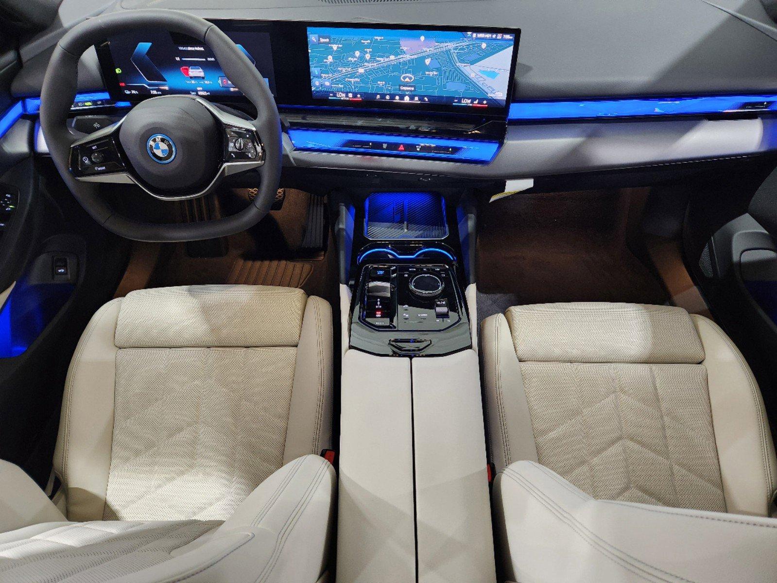 2024 BMW i5 Vehicle Photo in GRAPEVINE, TX 76051