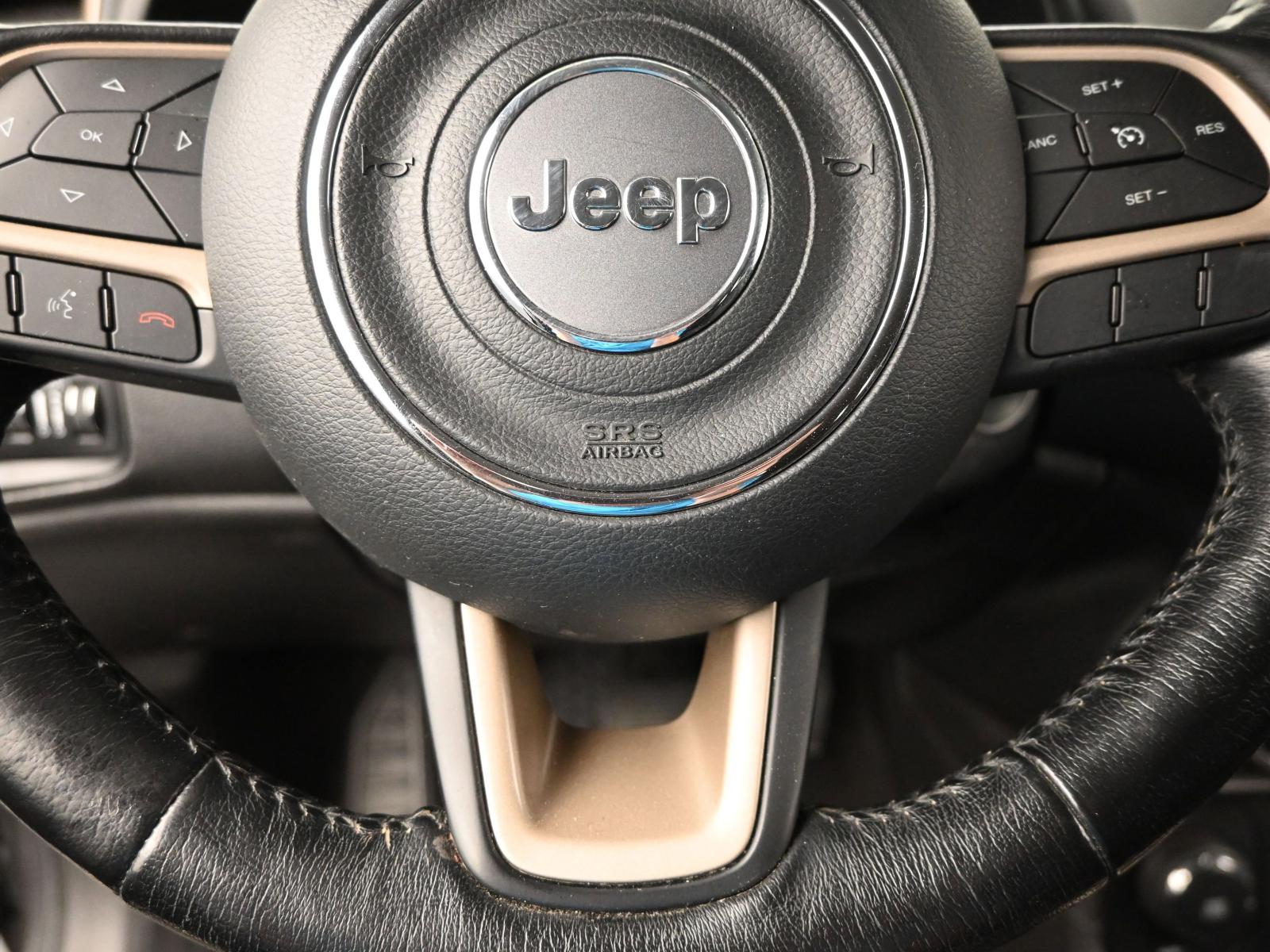 2017 Jeep Renegade Vehicle Photo in Cedar Rapids, IA 52402