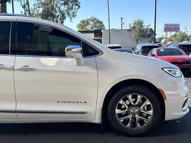 2021 Chrysler Pacifica Vehicle Photo in Tucson, AZ 85712