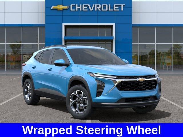 2025 Chevrolet Trax Vehicle Photo in BROCKTON, MA 02301-7113