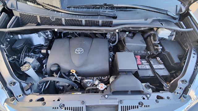 2020 Toyota Sienna Vehicle Photo in Appleton, WI 54914