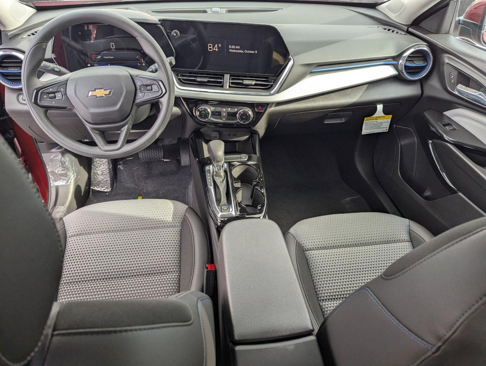 2025 Chevrolet Trax Vehicle Photo in PEMBROKE PINES, FL 33024-6534