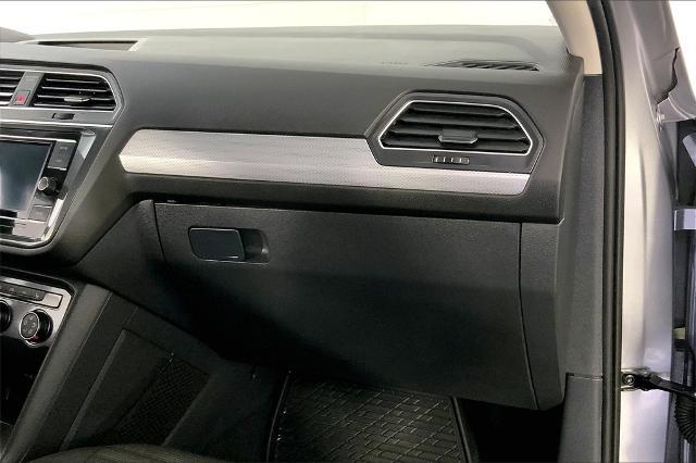 2022 Volkswagen Tiguan Vehicle Photo in Lees Summit, MO 64086