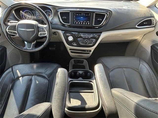 2020 Chrysler Pacifica Vehicle Photo in Willow Grove, PA 19090