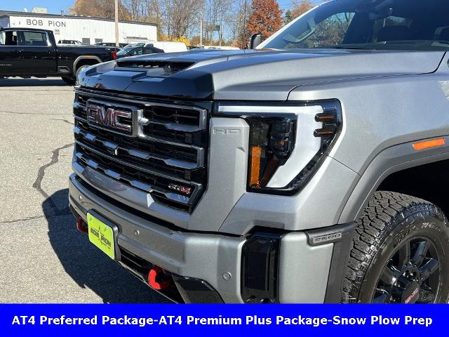 2025 GMC Sierra 3500HD Vehicle Photo in CHICOPEE, MA 01020-5001