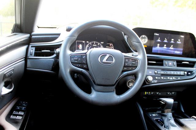 2022 Lexus ES 350 Vehicle Photo in HOUSTON, TX 77090