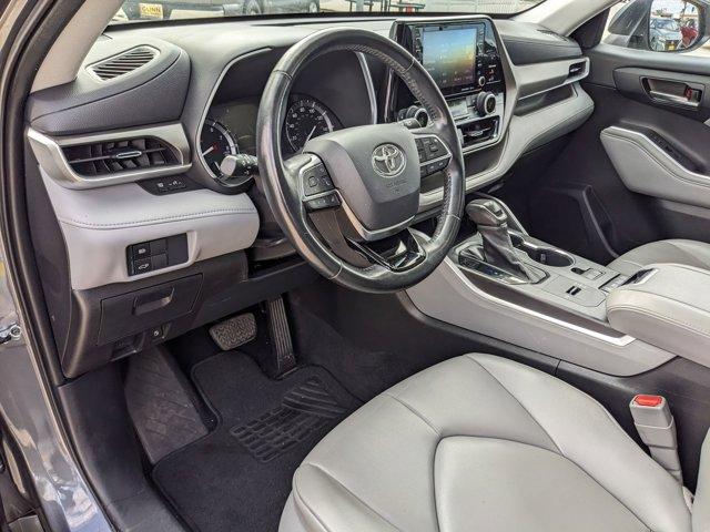 2021 Toyota Highlander Vehicle Photo in San Antonio, TX 78209